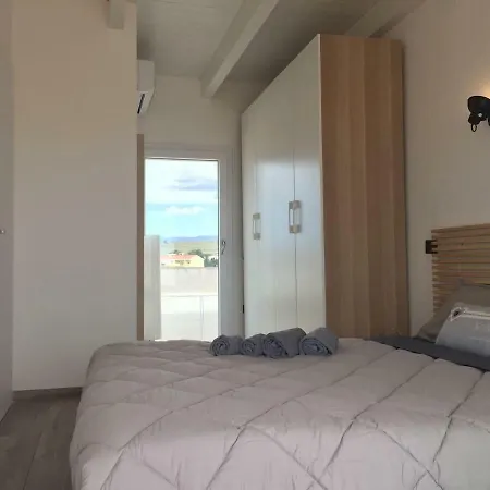 Attico Vista Mare Nyaraló