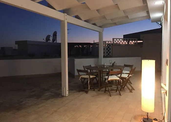 Attico Vista Mare 度假居 Su Forti